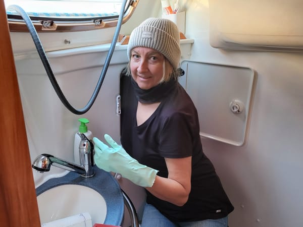 27.12.25 Sukošan Xmas: 💩💩💩